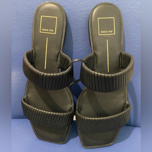 NWOT Dolce Vita Ilize black sandal, Size 10 - Picture 14 of 15